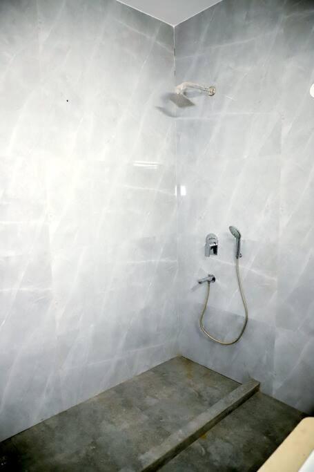 Divine India Service 3bhk, 2b Saket